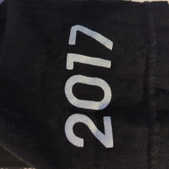 2017 Coca-Cola Shirt - Picture 3 of 4